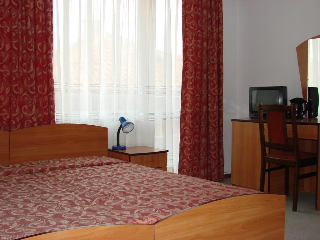 House Prodanovi Sozopol Ruang foto